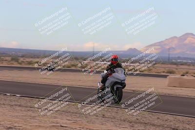 media/Sep-11-2022-SoCal Trackdays (Sun) [[81b7e951af]]/Back Straight Speed (850am)/